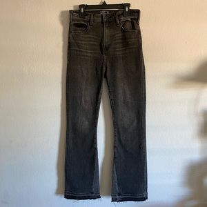 Abercrombie & Fitch Simone High Rise Ankle Flare